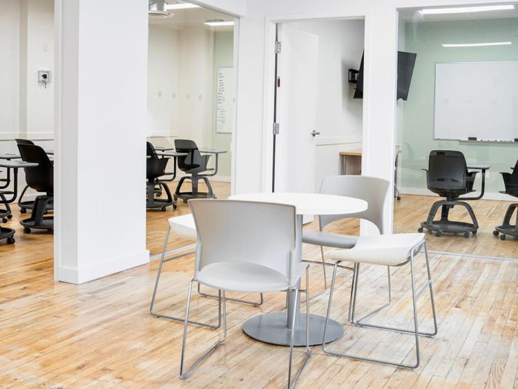 トロント語学学校｜CIS Toronto｜クラスルーム