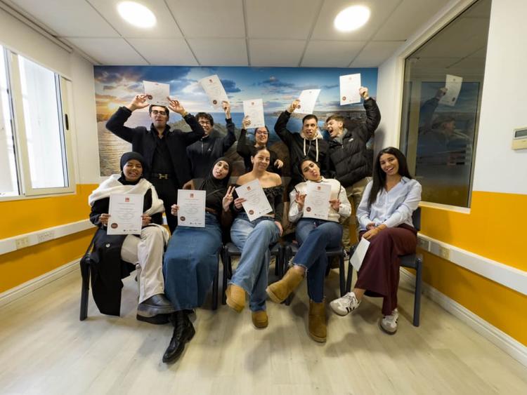 AM Languageの卒業式