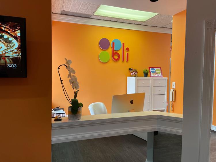 BLI Montrealの受付