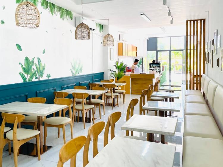 B'Cebuのカフェテリア