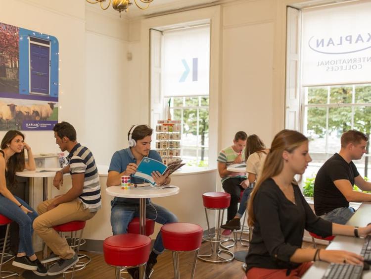 Kaplan International Languages Dublinコモンルーム