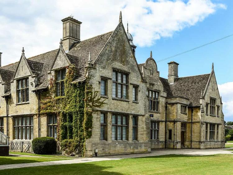 Oundle School