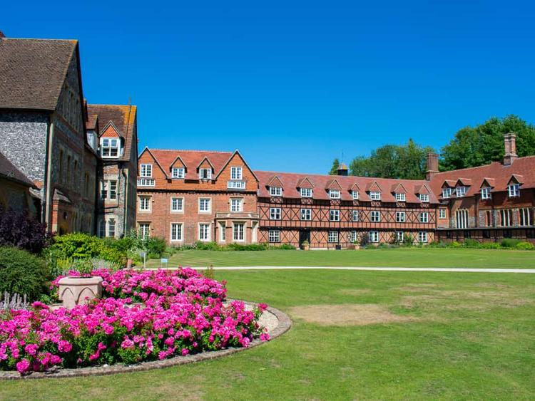Bradfield College