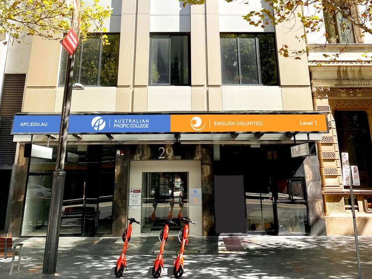 English Unlimited Adelaideの外観