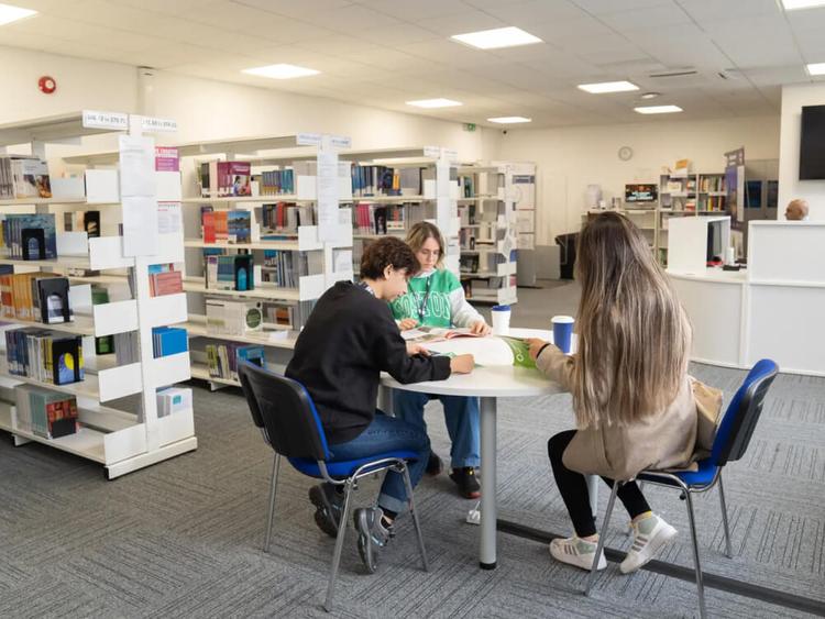 English Path Manchesterの共有エリア