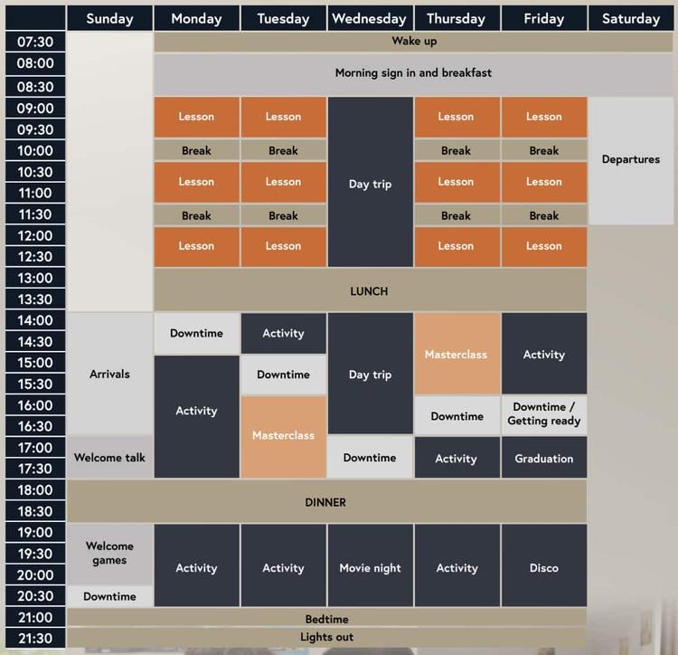 ジュニアサンプルスケジュール|St John's Beaumont