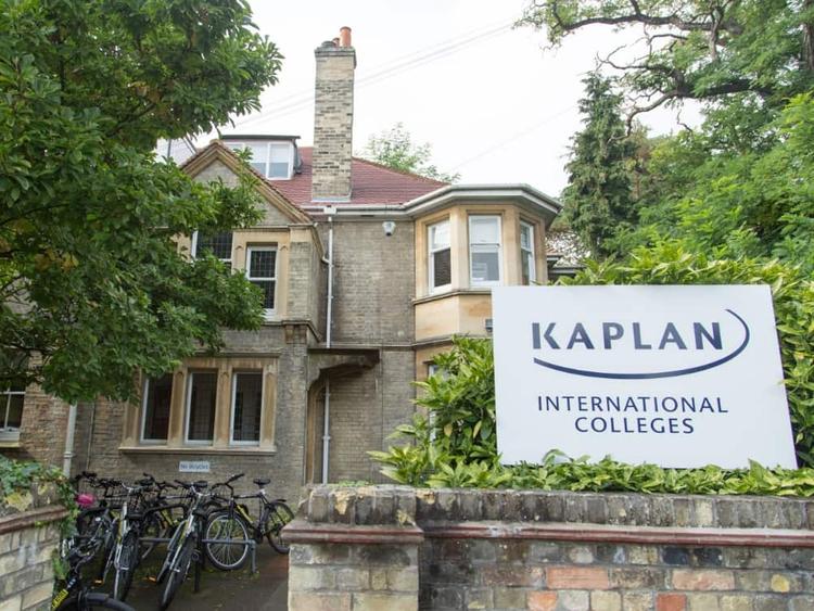 Kaplan International languages Cambridge外観
