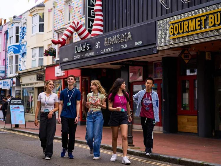 Bayswater Brighton Junior