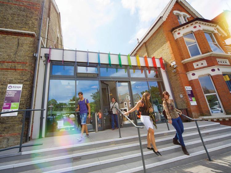 Kings Education-Londonの外観