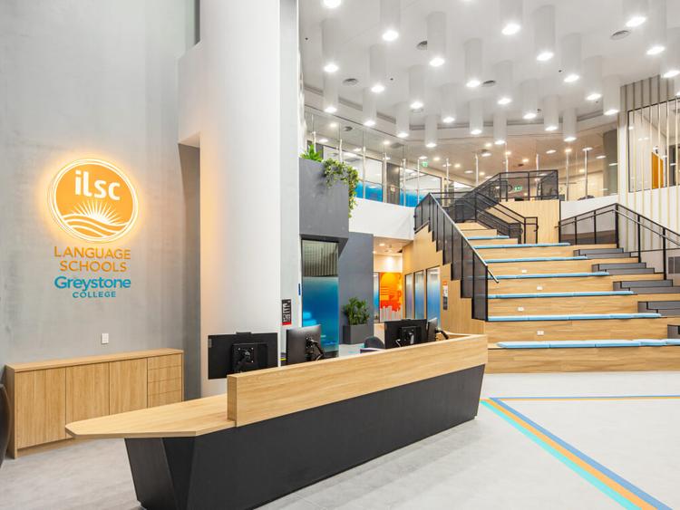 ILSC Perthの受付