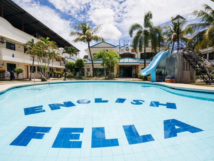 English Fellaの外観