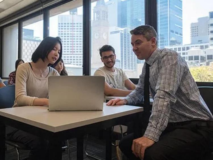 Lexis English Brisbaneの授業風景