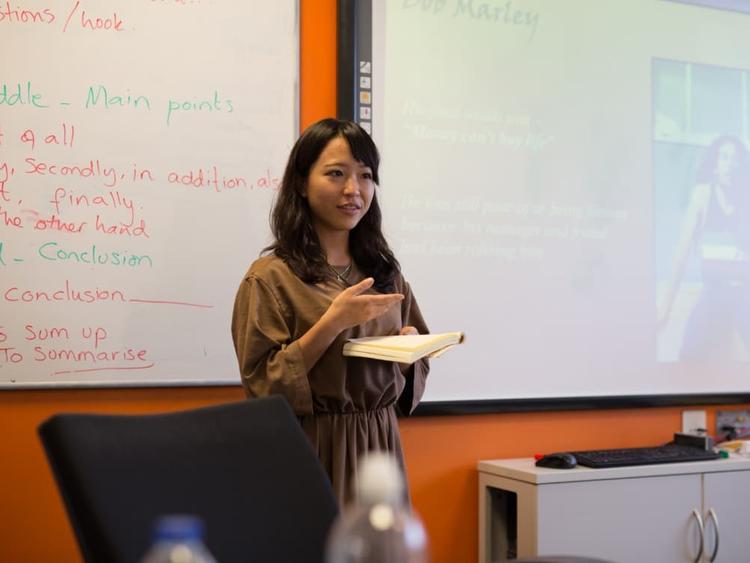 EC English Language Centres London授業風景