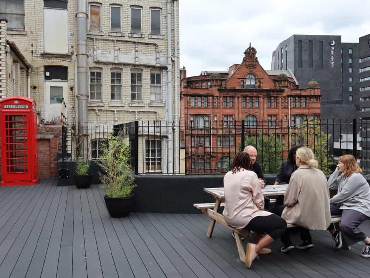 BSC Manchester キャンパスの屋上